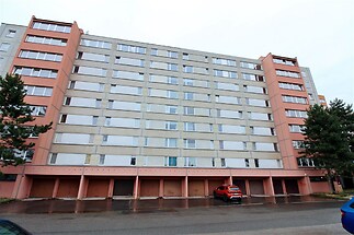 Dům