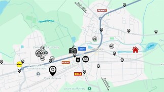 skvělá vybavenost lokality - školy, úřady, doprava