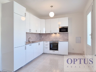 living-roomf-kitchen.jpg