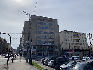 Dům