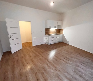 WhatsApp Image 2025-11-21 at 12.38.08