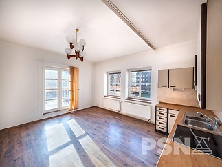 Pronájem kancelářských prostor na Praze 10