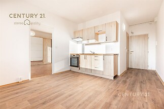 Kuchyň s obývacím pokojem