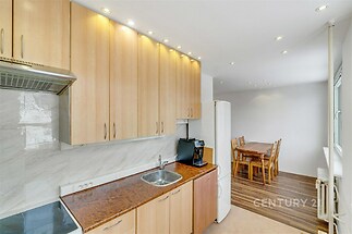 Kuchyně a jídelní kout - současný stav.