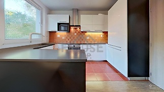 Kitchen-Defurnished (6)