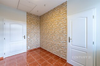 Předsíň se šatnou