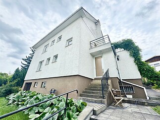 dům