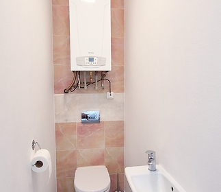 bathroom-wc.jpg