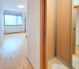 bedroom4.jpg