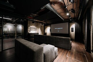 Komerční prostory s terasou o celkové ploše 95,8 m² ve 3. podlaží budovy