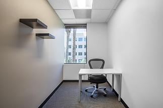 Generic Small Office_02