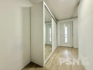 Pronájem nebytového prostoru 93,7 m2