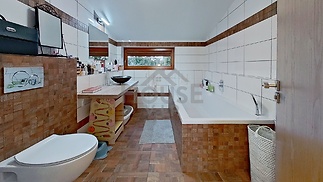 Bathroom (19)