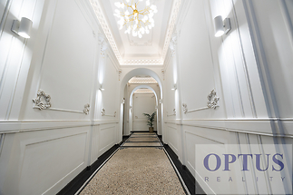 house-entrance-halla.jpg
