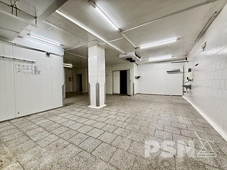 Výrobní hala - Komárovské nábřeží Brno