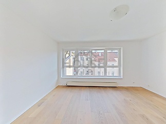 30-Oldrichova-11-06112025_212509