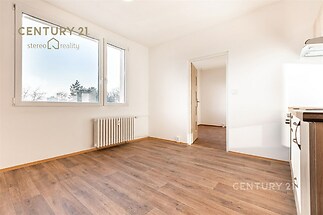 Kuchyň s obývacím pokojem