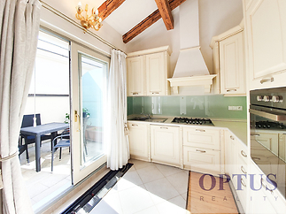 17-kitchenetteb-terrace.jpg