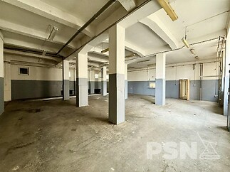 Komerční hala - Komárovské nábřeží Brno