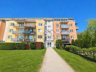 Budova