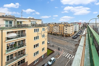 946A8FE9-9328-474B-BA12-2817790C63F8