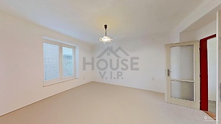 10-Klostermannova-10042025_103732_defurnished