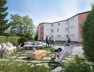 Prostorný byt 2+1 s předzahrádkou