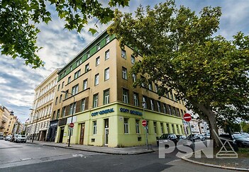 Kanceláře nedaleko centra a vlakového nádraží