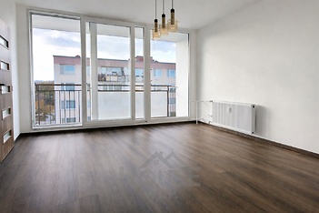 7236BE36-272C-4D5A-B7CC-FBB8ECB6C1B8