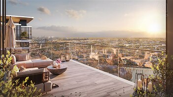 UH - balcony view