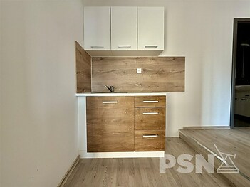 Pronájem nebytového prostoru 40,4 m2