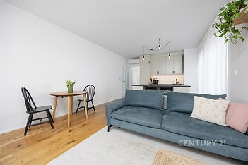 V obývacím pokoji je klimatizace