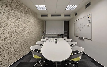 Promítací místnost