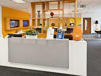Regus_Prague, Airport_Czechia_Centre 4219_Reception 1