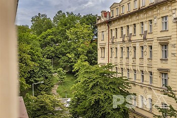 Pronájem kanceláře, Praha 2
