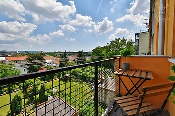 balkón s balkón