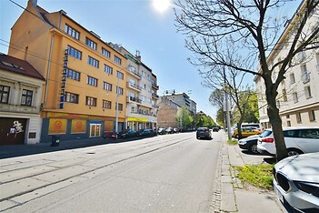 přístřešek s vestavěné v garáži