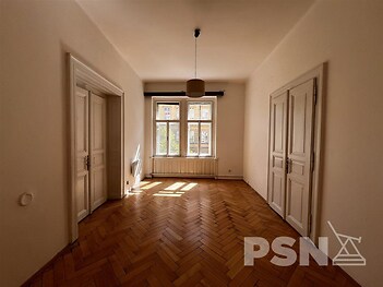 Pronájem bytu 4+1, Praha 2