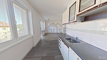 326-Edvarda-Benese-08272025_162652_defurnished