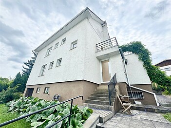 dům