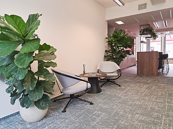 Signature_Prague, Signature OFFY_Czech Republic_Centre 8545_Business lounge 9