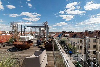 Mezonetový byt se střesní terasou