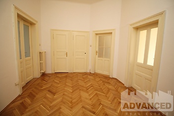 Hall 2