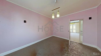 14-K-Lucinam-10312025_214627_defurnished