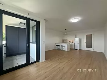 obývací pokoj s kk, lodžie