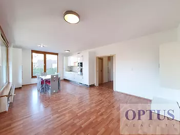 201-living-roomd.jpg