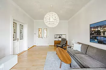 97985468-resize~byt-3-1-drevna-nove-mesto-praha-2.jpg