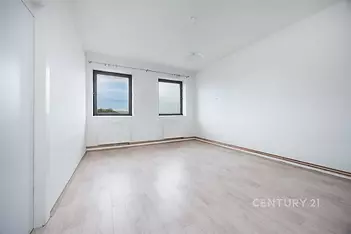 Kuchňe s výhledem na zahradu