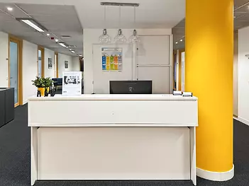 Regus_Prague, Zlaty Andel_Czech Republic_Centre 1791_Reception