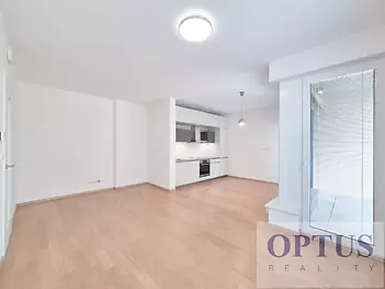 65-living-roomb.jpg